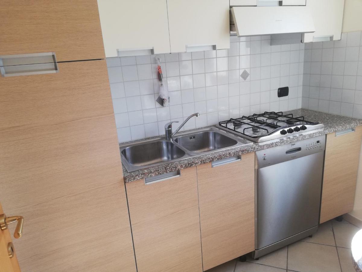Ferienwohnung Gallo Mit Ueberdachter Terrasse Parkplatz 100 Mtr Z Strand カンノビオ エクステリア 写真